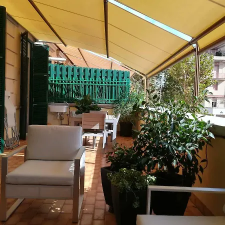 Piazza Anco Marzio Apartment *