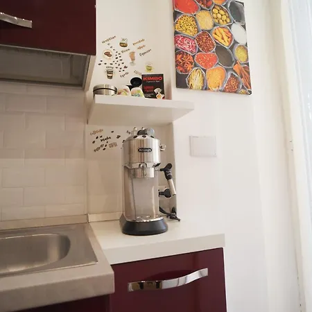 Piazza Anco Marzio Apartment