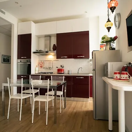 Piazza Anco Marzio Apartment